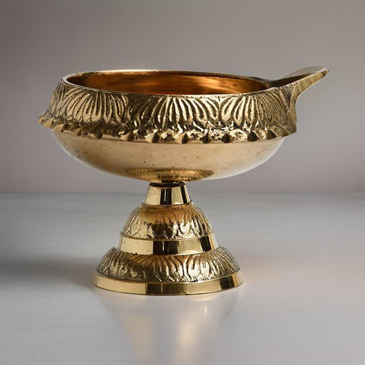 Ashlo's Brass Diya for puja (Golden Color) Pital Kuber Deep Vilakku for Daily/Festive Worship, Home Temple Decoration, Diwali, Housewarming, Spiritual Return Gift.