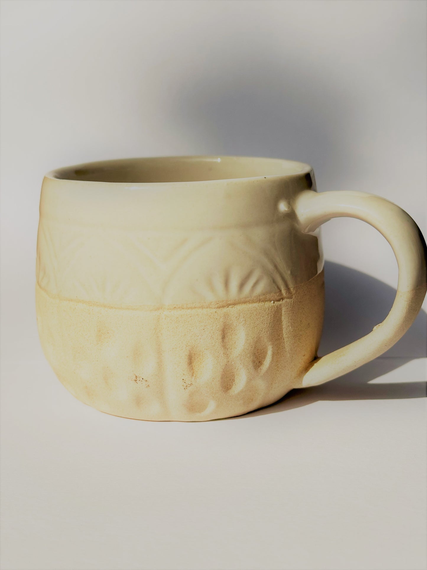 Ashlo's Décor Handmade Ceramic Coffee Mug / Tea Mug - Microwave Safe Coffee Mugs - Stylish Milk Mug with Handle