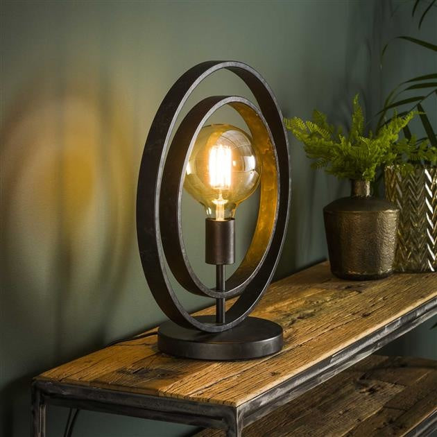 Ashlo's Industrial Table Lamp